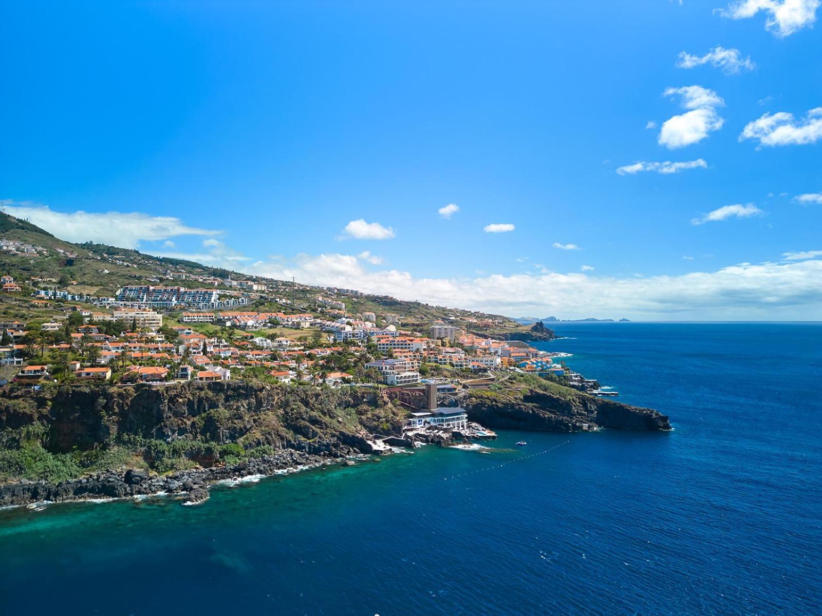 Inn & Art Madeira Canico  Exterior photo